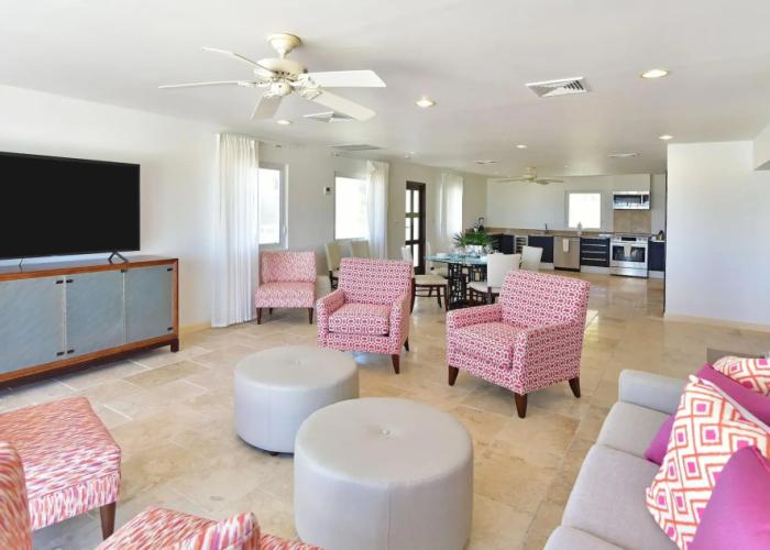 Coral Beach Club Villas & Marina