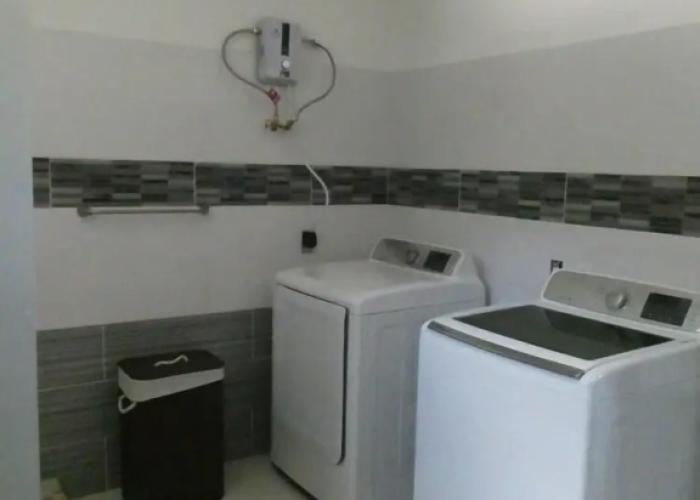 Singh Luxury Apartments With sea View, Apt.2