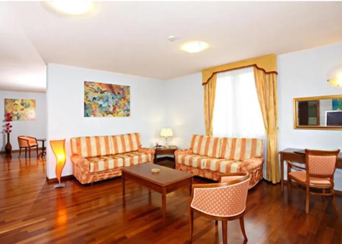 Hotel Gabarda