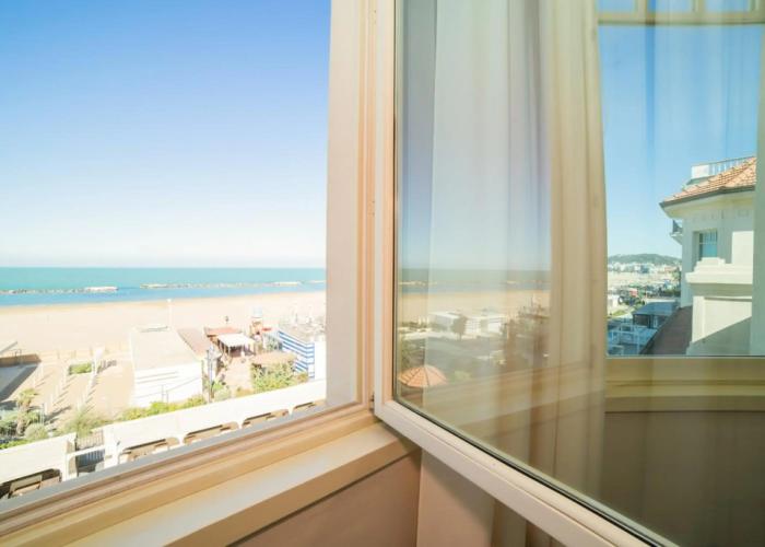 Hotel Carducci 76
