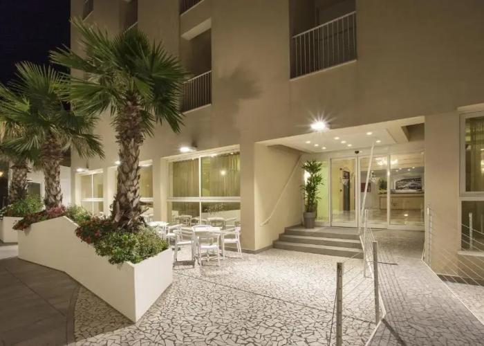 Residence Continental Resort