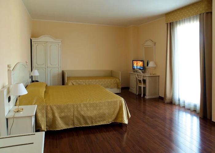 International Hotel Iseo