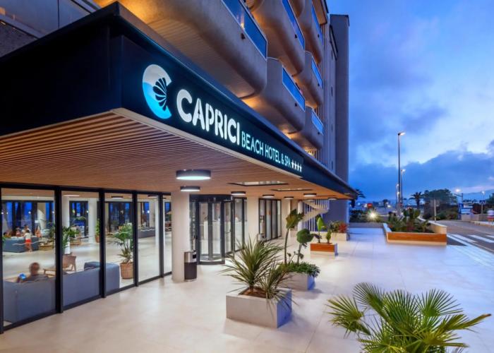 Caprici Beach Hotel & Spa