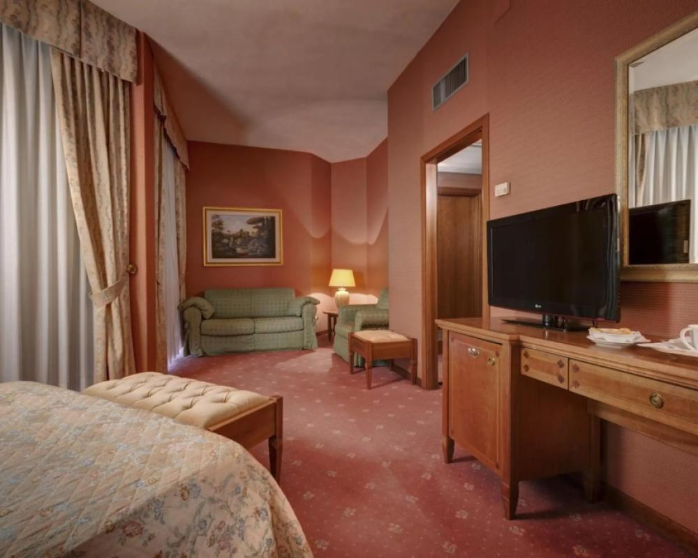 фото Borgo Palace