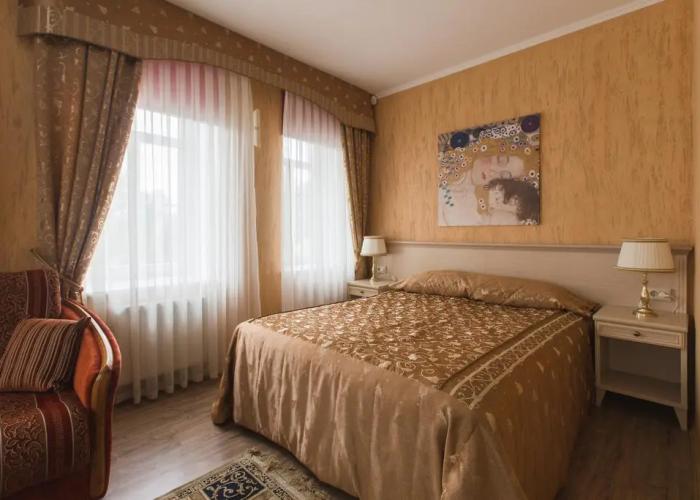 Na Verkhney Beregovoy Guest house
