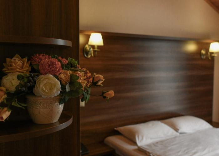 903 Hotel