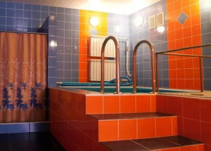 Tranzit Hotel