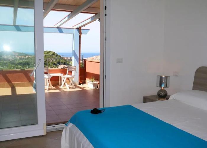 Attico Baja Ostina 3 Bedrooms Apartment in Terrabianca