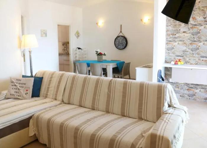 Attico Baja Ostina 3 Bedrooms Apartment in Terrabianca