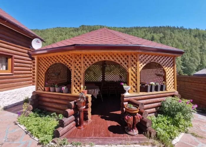 Elis Guest House