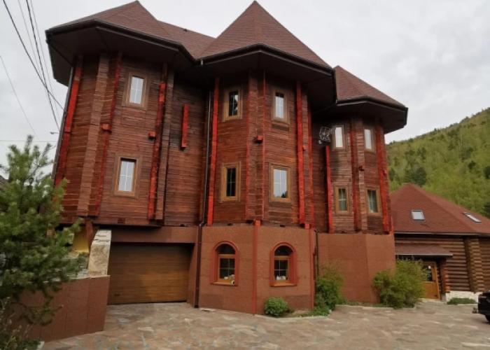 Elis Guest House