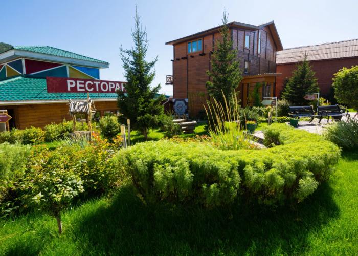 Krestovaya pad hotel
