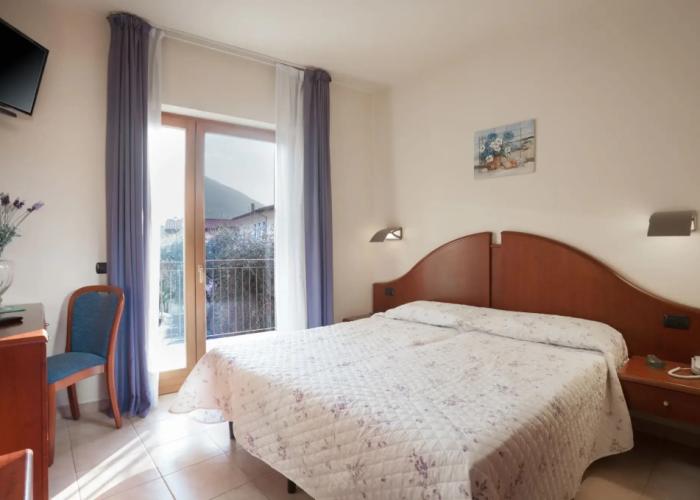 Villa Isabella Hotel & Residence
