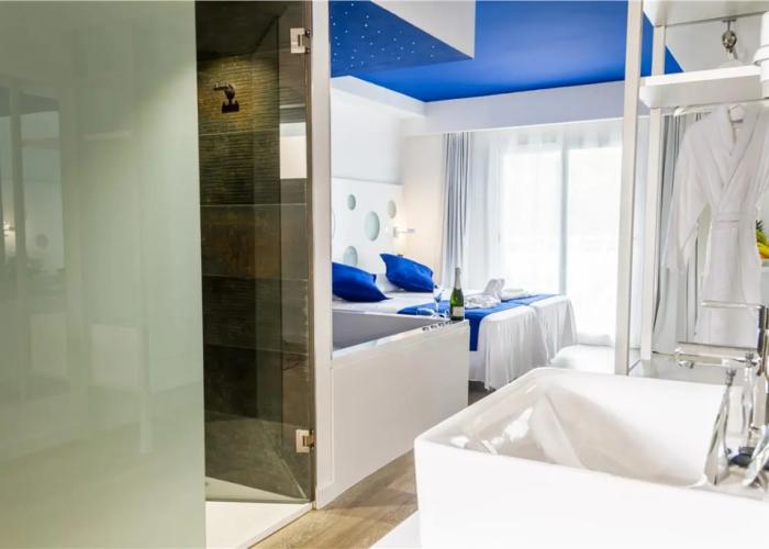 Welikehotel Triton Beach