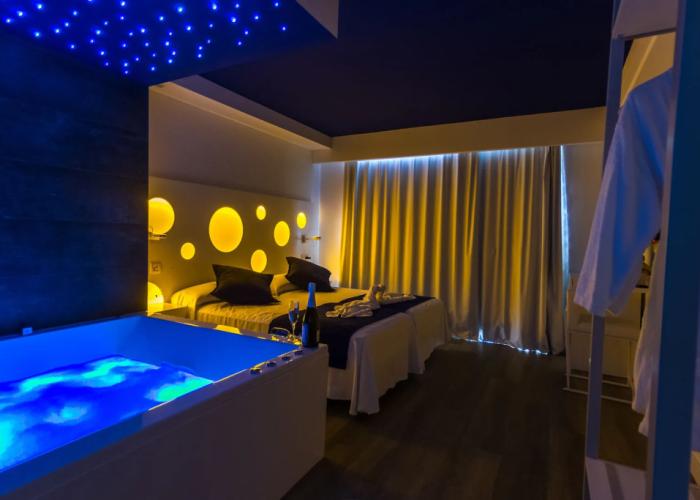Welikehotel Triton Beach