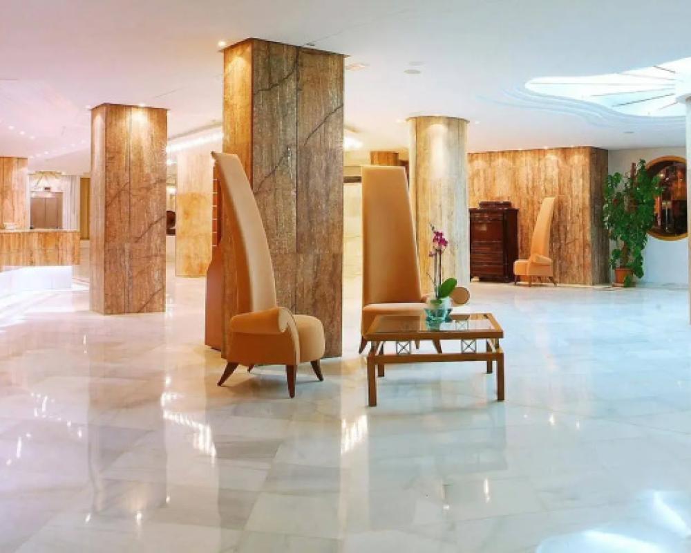 фото Hotel Serrano Palace