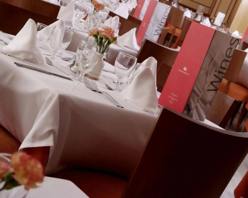 фото Hotel Clumba
