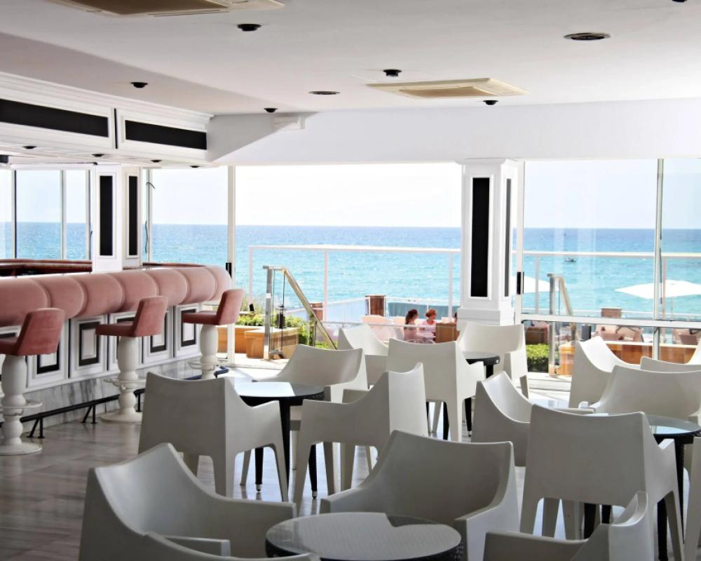 фото Hotel Clumba