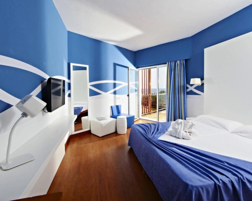 фото Hotel Clumba