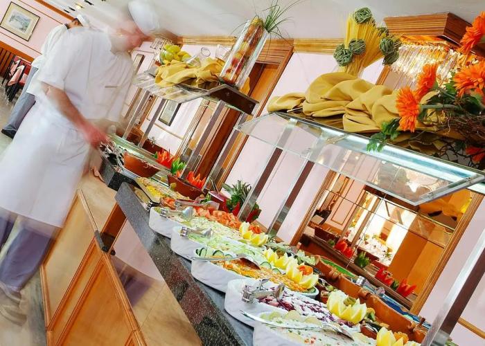 Hotel Clumba