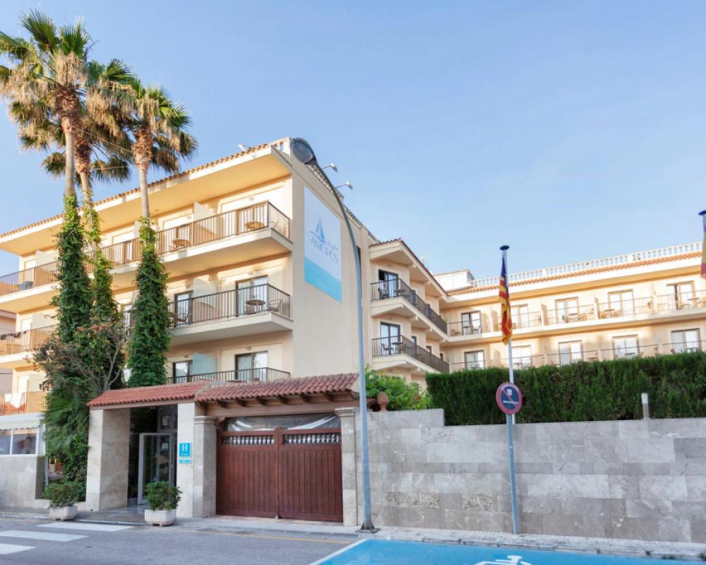 фото Hotel Amoros