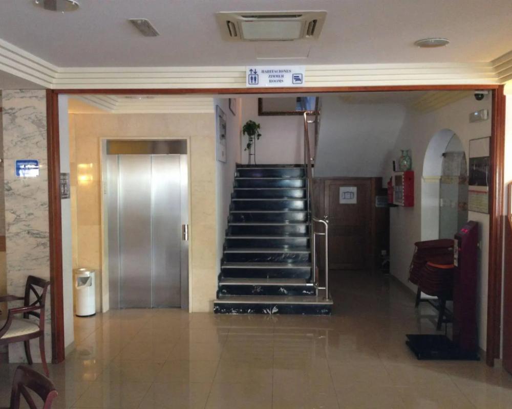 фото Hotel Amoros