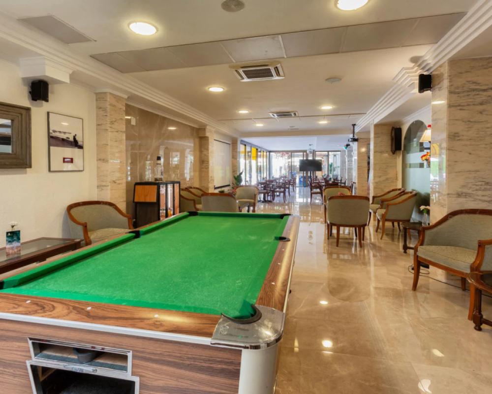 фото Hotel Amoros