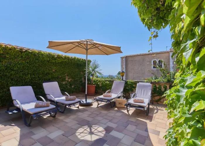 Petit Hotel Restaurante Ses Rotges - Adults Only