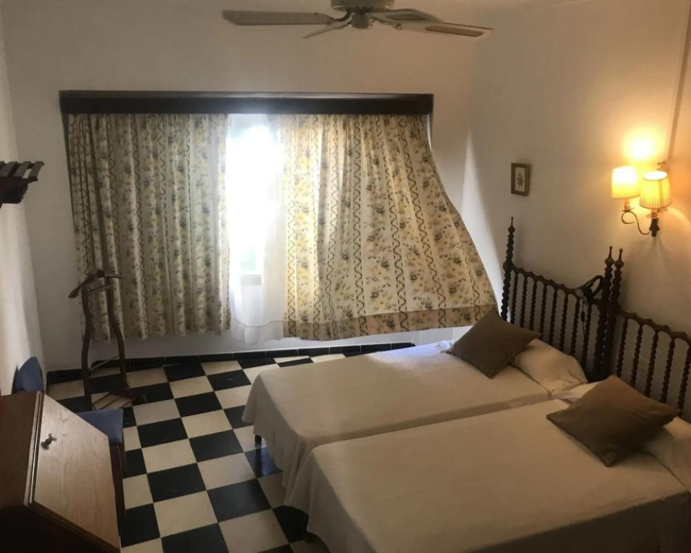фото Hostal Ca's Bombu
