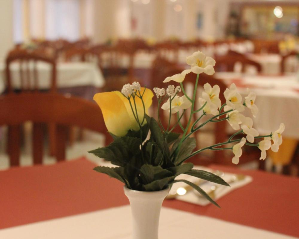 фото Hotel Alondra