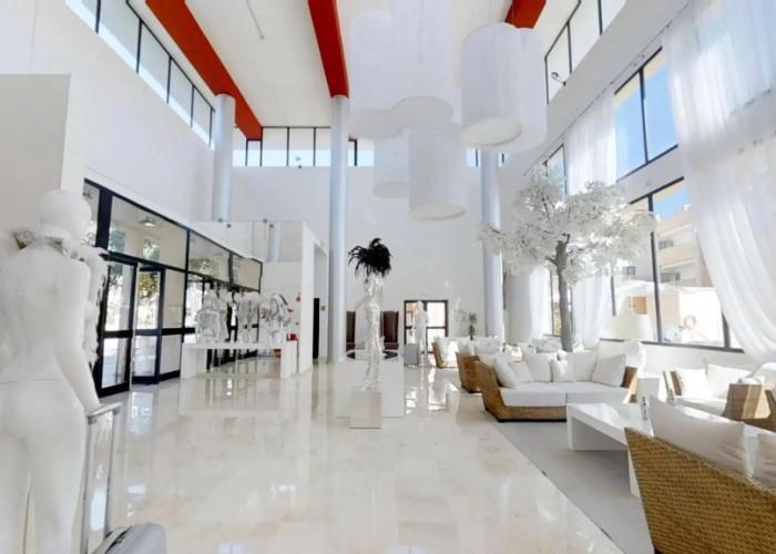 Leo Punta Umbria III - Adults Only