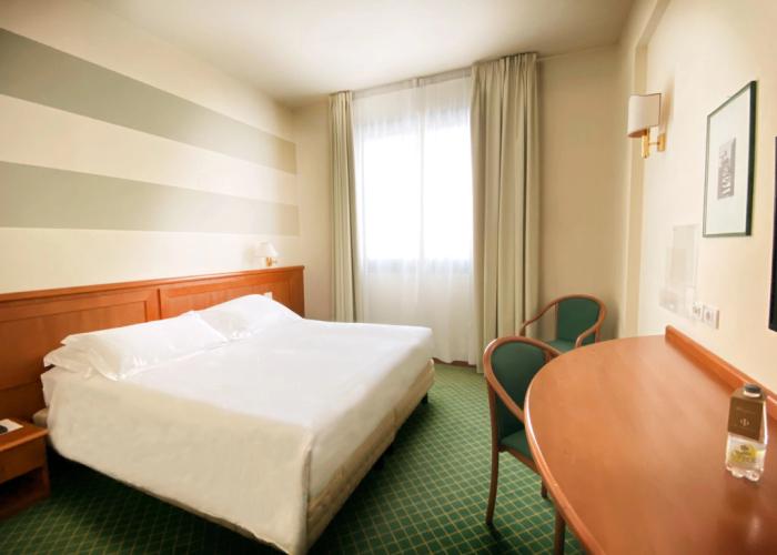Phi Hotel Emilia