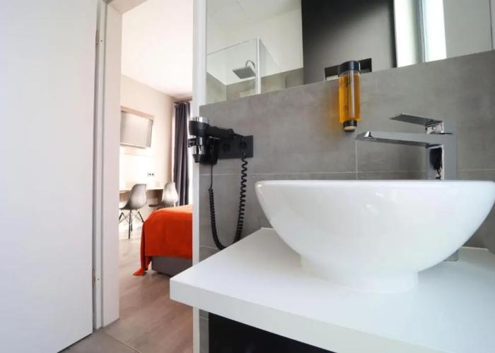 JustStay Grevenbroich Hotel & Apartments