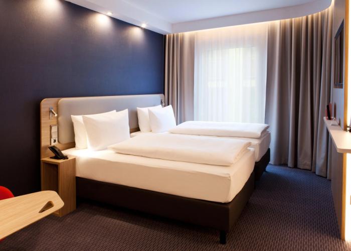 Holiday Inn Express Munich Olching by IHG
