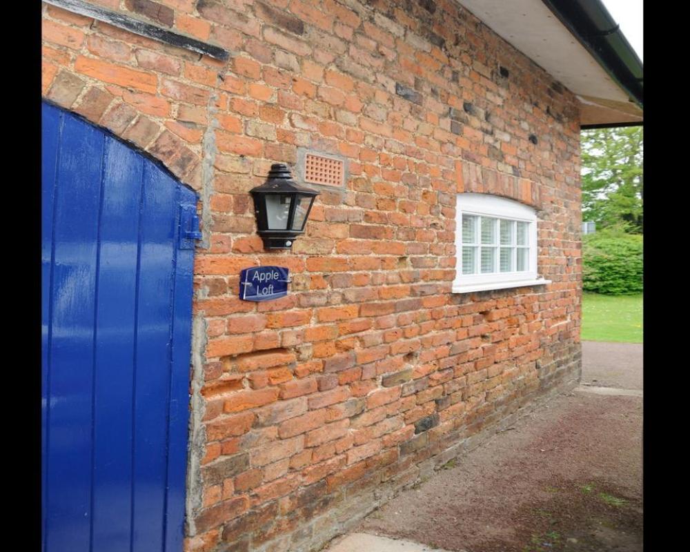 Apple Loft