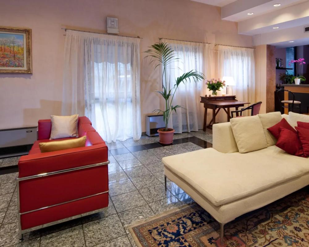 фото Hotel Comtur