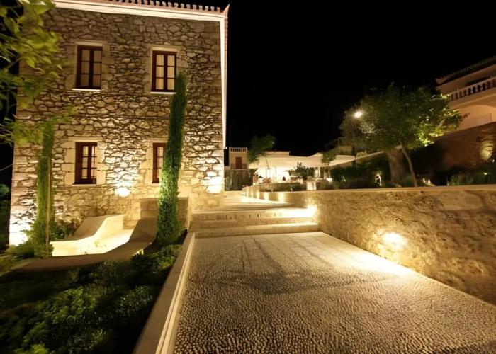 Mare Monte Luxury Suites