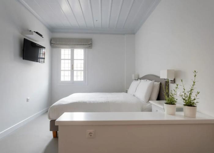 Niriides Guesthouse