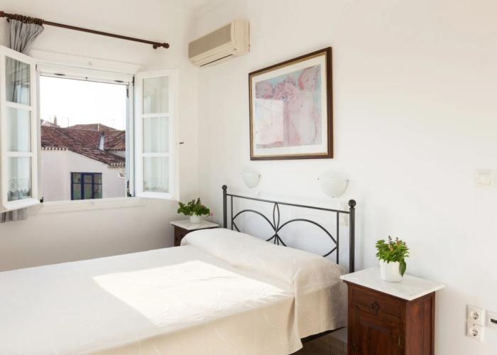 Niriides Guesthouse
