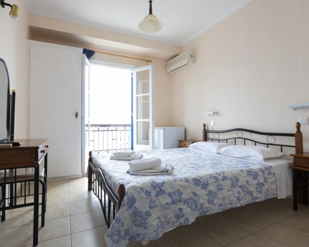 фото Stelios Hotel