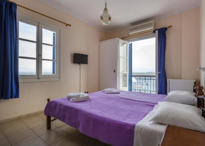 Stelios Hotel