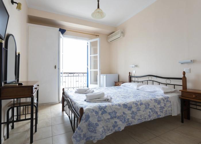 Stelios Hotel