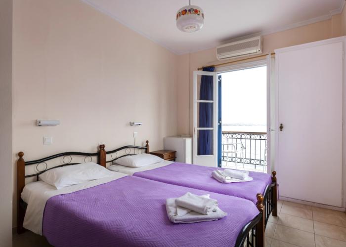 Stelios Hotel