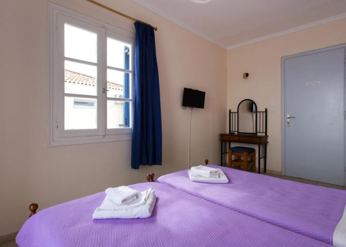 Stelios Hotel