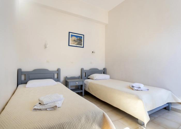 Vanas Apartments