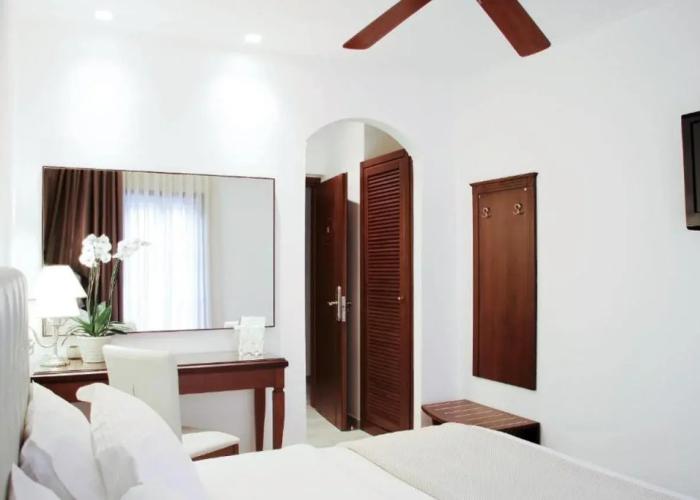 Armata Boutique Hotel