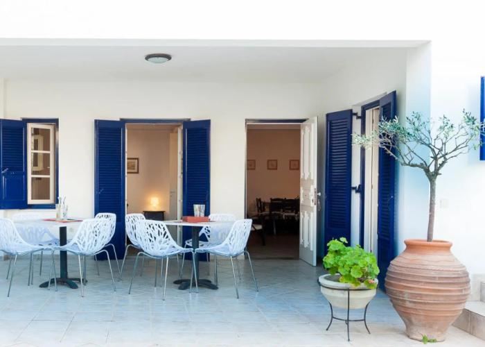 Thanos Luxury Apartment in Spetses
