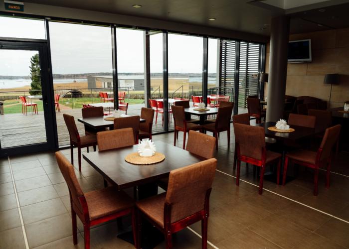 Lavola Country Hotel Complex