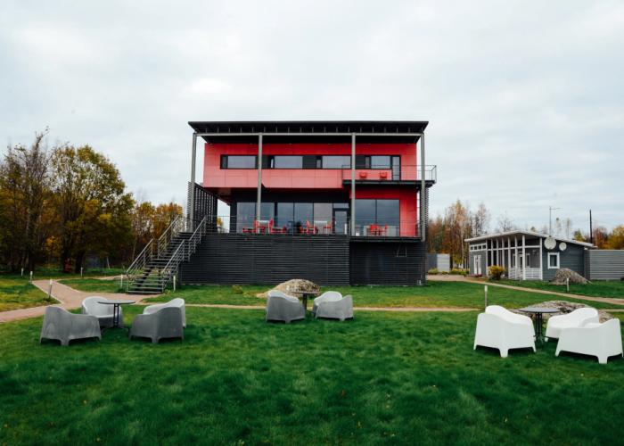 Lavola Country Hotel Complex