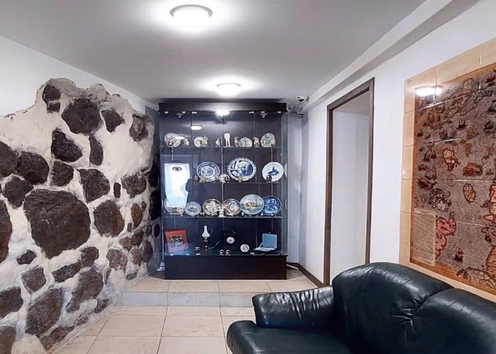 Antik Apartments